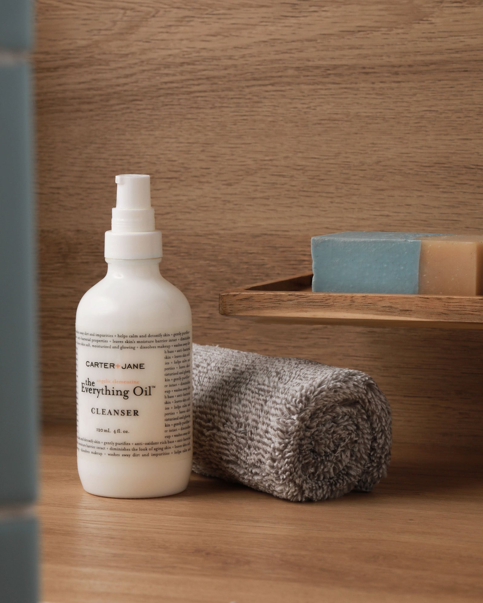 Angelic Clementine Oil Cleanser – Carter + Jane